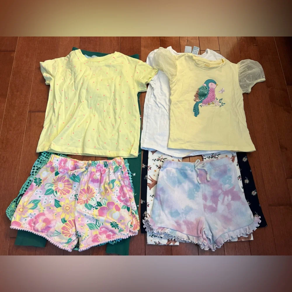 Girls size 6-9 clothing bundle (11 items)